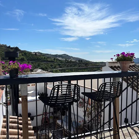 Casa Maroma Bed & Breakfast Cómpeta